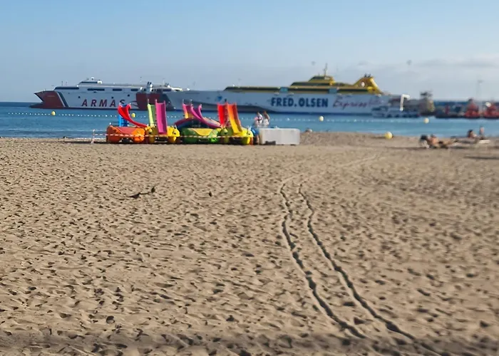 El Marinero Segunda Linea Del Mar, Centrico Y Con Wifi Gratis Los Cristianos (Tenerife)